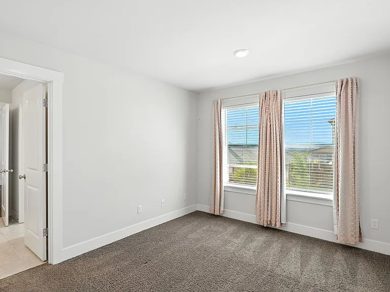 14398 SW 165th Ave — Photo 18