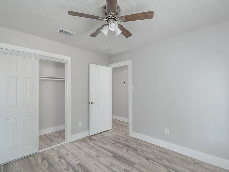 5914 Asbury Ave #A — Photo 5