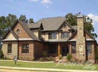 203 Slate Dr, Buford, GA 30518