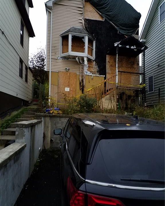 1st image of 22 Conklin Ave