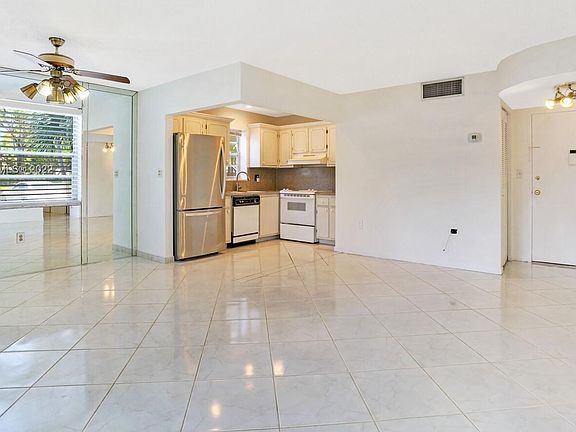 5th image of 4980 E Sabal Palm Blvd APT 140