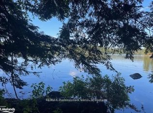 2 Stone Gate Ln, Bracebridge, ON P1L1X1