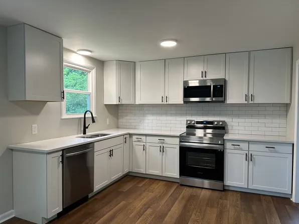 3908 Cedar St, Centerville, TN 37033