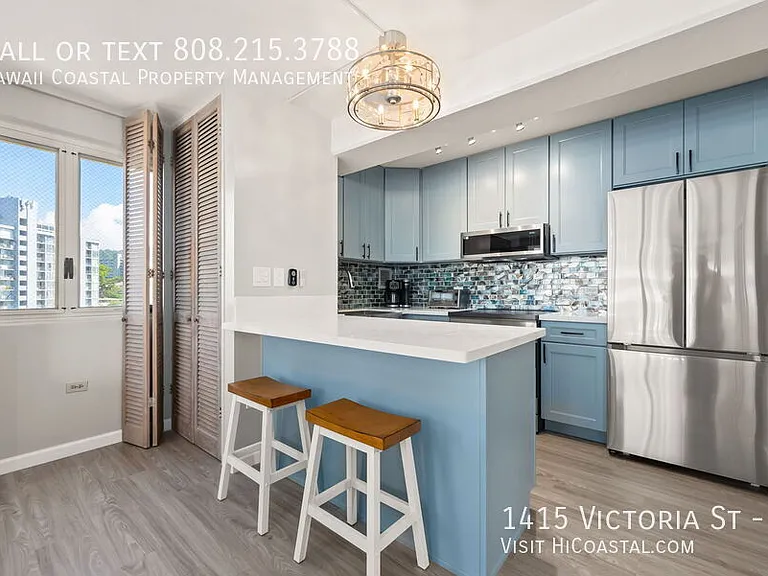 1415 Victoria St #1 — Photo 4