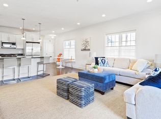 20 Maple Ct, Needham, MA 02492