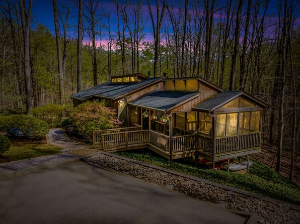 1115 High Country Rd
