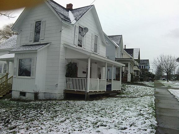 3rd image of 314 W 8th St