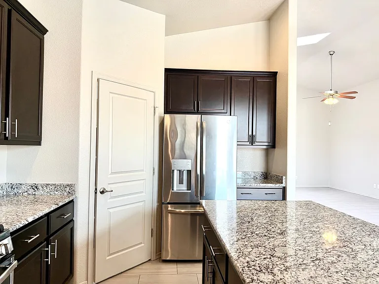 1169 Barnes Dr — Photo 19
