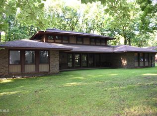 4848 Lose Rd, Monclova, OH 43542