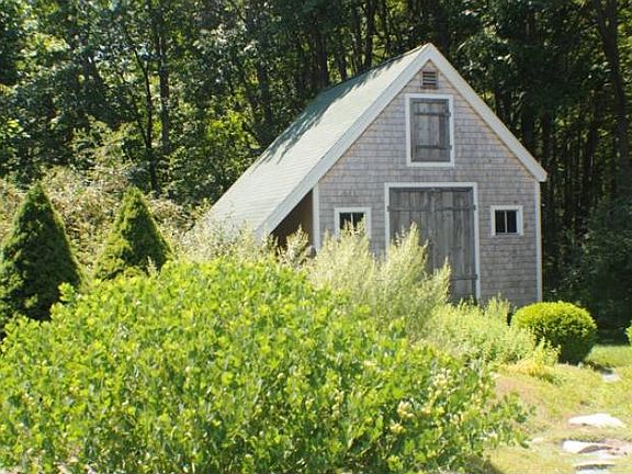 Shed