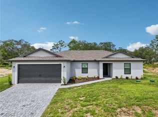 840 Gen D Macarthur Ave, Labelle, FL 33935