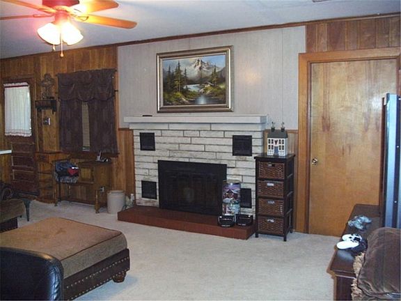 4th image of 4097 Hwy105 E