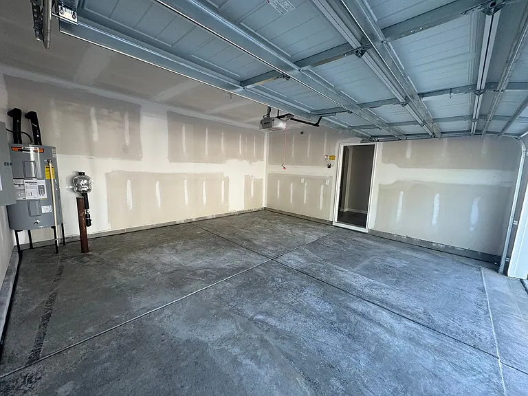 2128 Clapham Ct — Photo 16