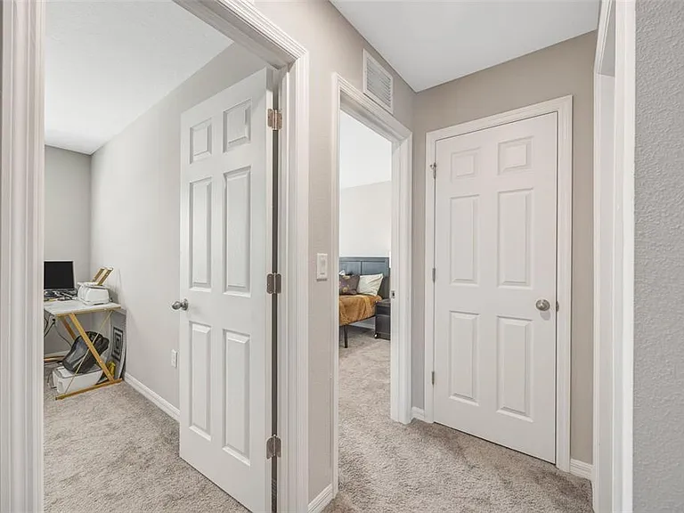 7571 Freesia Trce — Photo 32