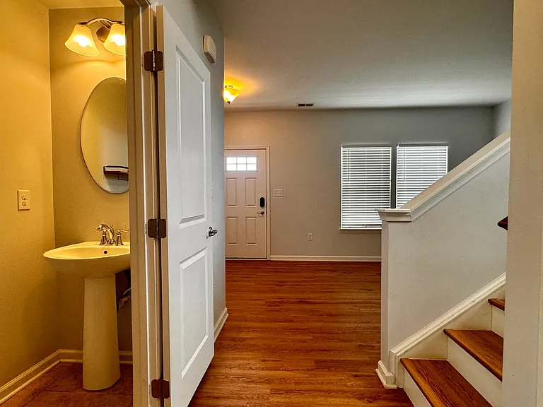 145 Holly Hill Dr — Photo 11
