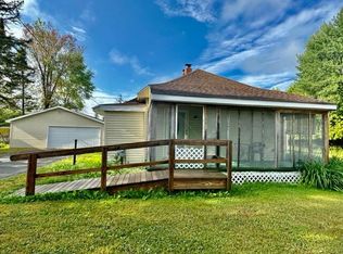 359 North St, Cheboygan, MI 49721