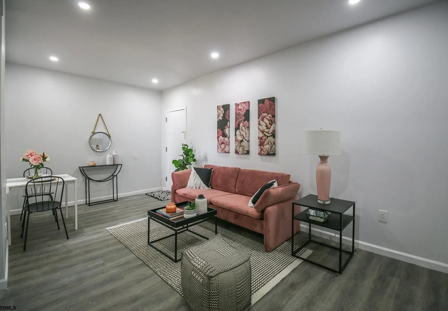 2 bed, 1.0 bath, $1,800 — Photo 4