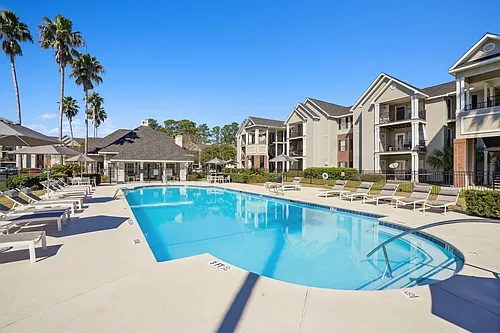 Palm Club Apartment Homes Photo 1