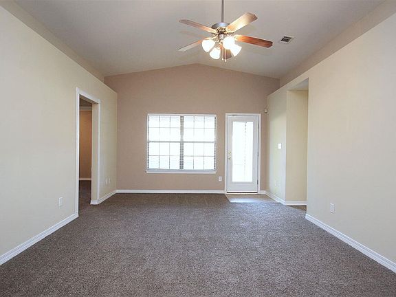 4th image of 1415 Towhee Canyon Dr