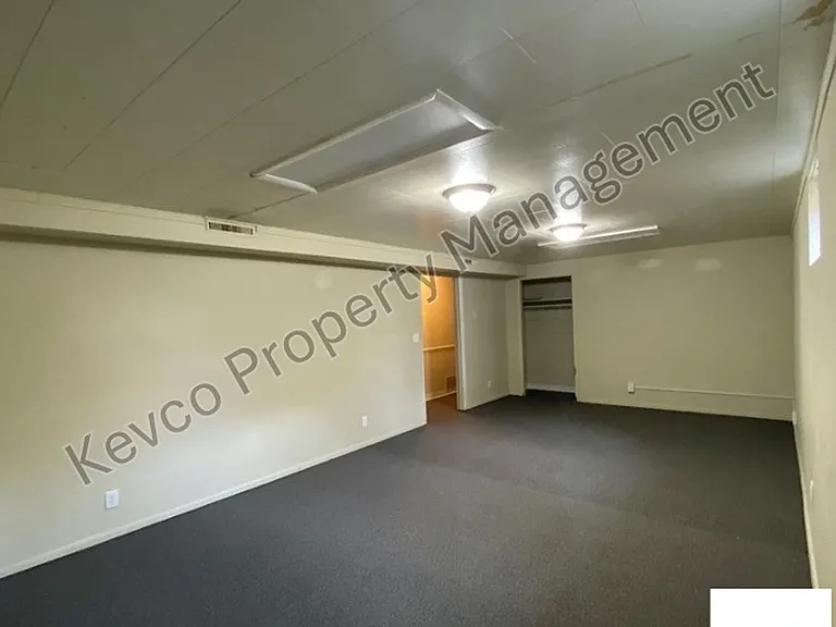1313 Fairview Dr — Photo 5