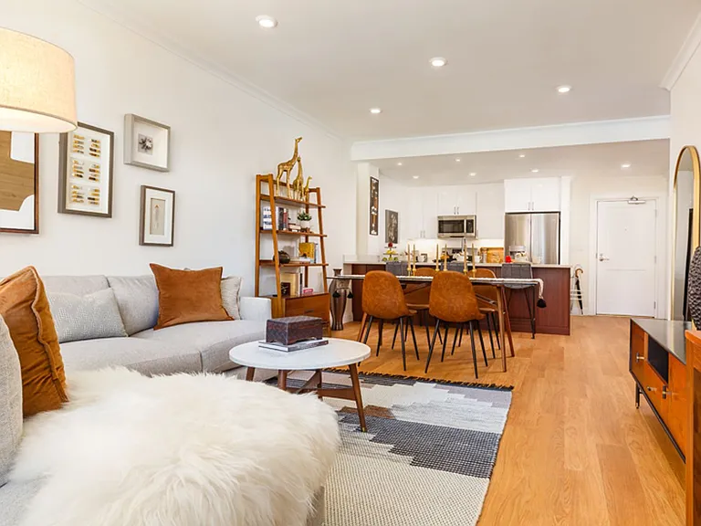 90 Gerry Rd #2STD — Photo 3