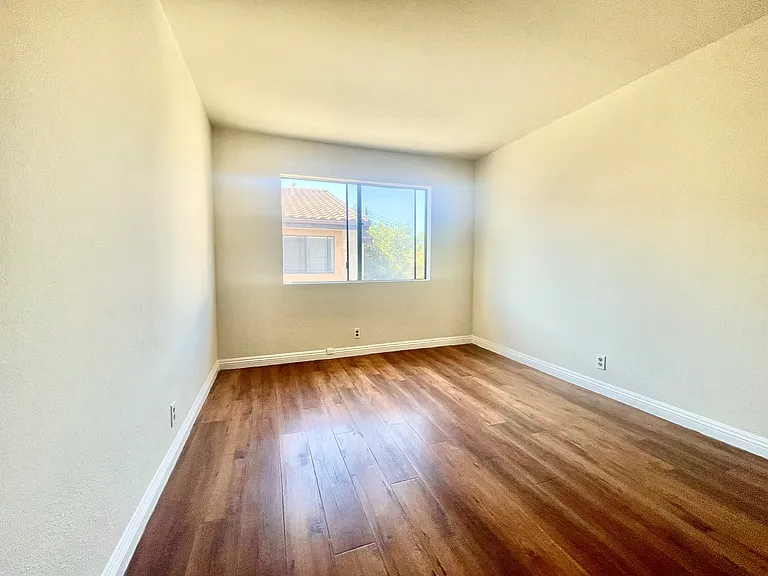 309 N Lincoln Ave #D — Photo 4