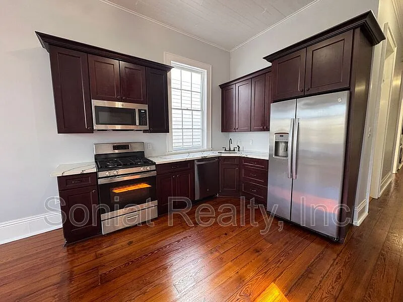 2 bed, 2.0 bath, 800 sqft, $1,695 — Photo 3