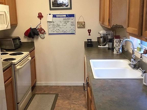 5th image of 4065 Red Pine Ln