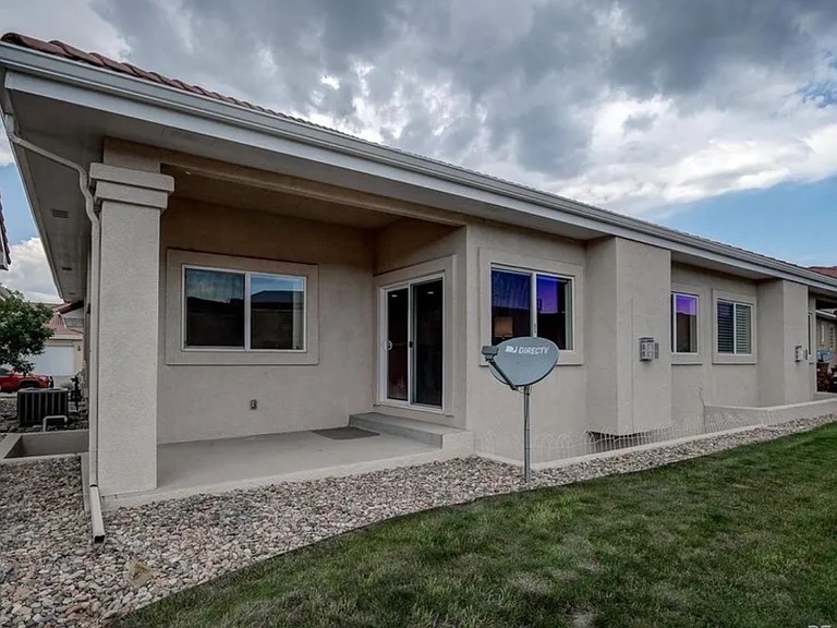 13694 Paradise Villas Grv — Photo 23