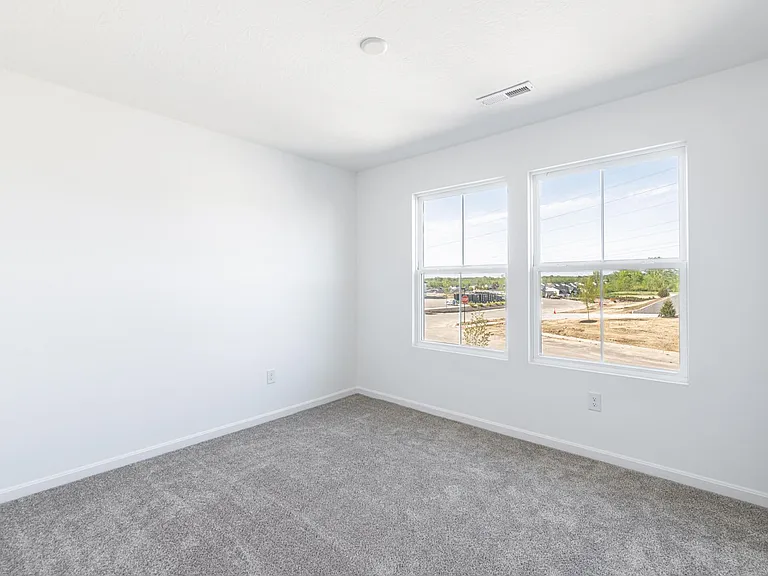 5239 Hazeltine Ln — Photo 36