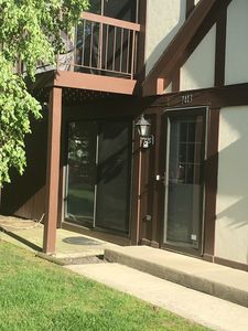 7413 Canterbury Pl, Downers Grove, IL, 60516