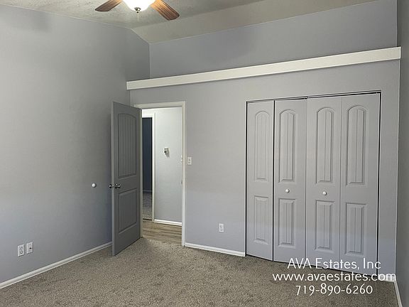 5th image of 731 E Laporte Dr