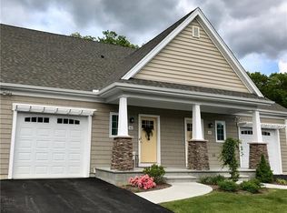 4C Nicole Cir, Smithfield, RI 02917