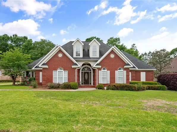 1622 Stone Hedge Dr W, Mobile, AL 36695