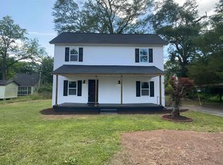 105 B St, Westminster, SC 29693