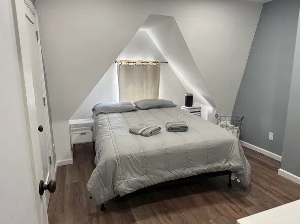 256 5 Fairmount Avenue image 7 of 7