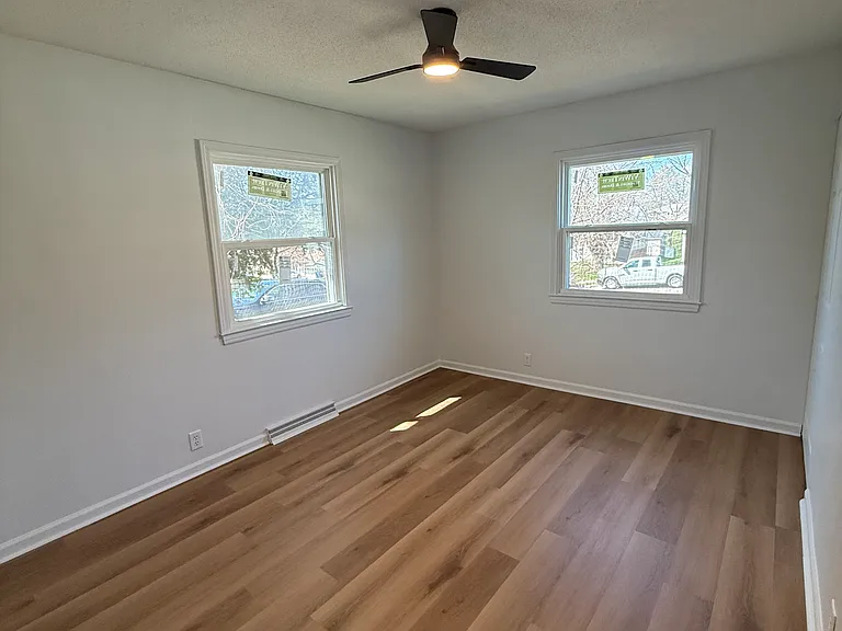 4522 N Lincoln Ave — Photo 6