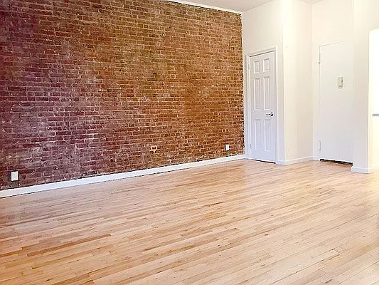 Rented by AJ Clarke | media 15