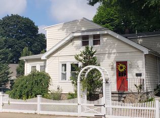 4 Temple Ter, West Roxbury, MA 02132