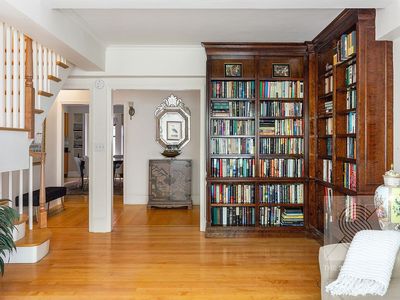 327 Central Park W, New York, NY, 10025
