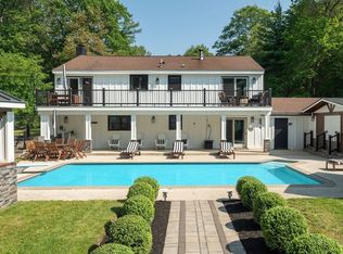 7 Wagon Wheel Rd, Andover, MA 01810