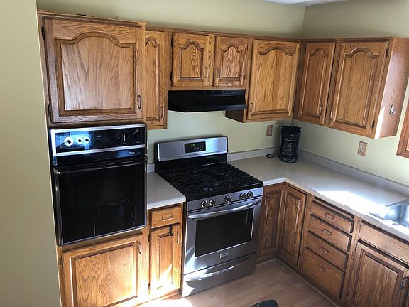 5th image of 2587 8th St