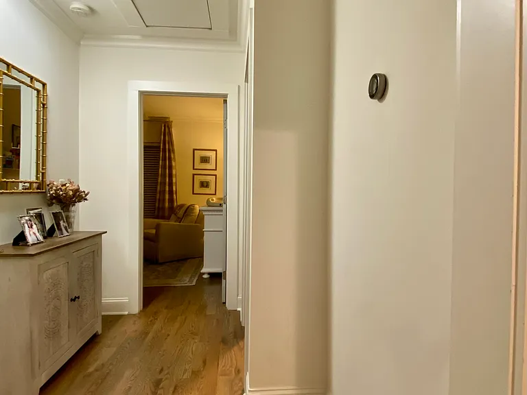 32 Potomac Ave — Photo 10