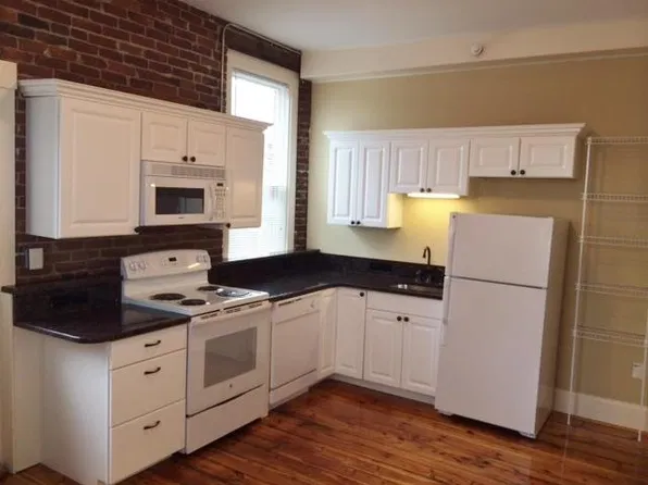 25 N Pleasant St, Amherst, MA
