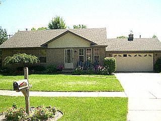 1st image of 33477 Hiveley St