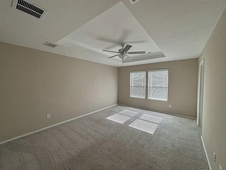 Master Bed room