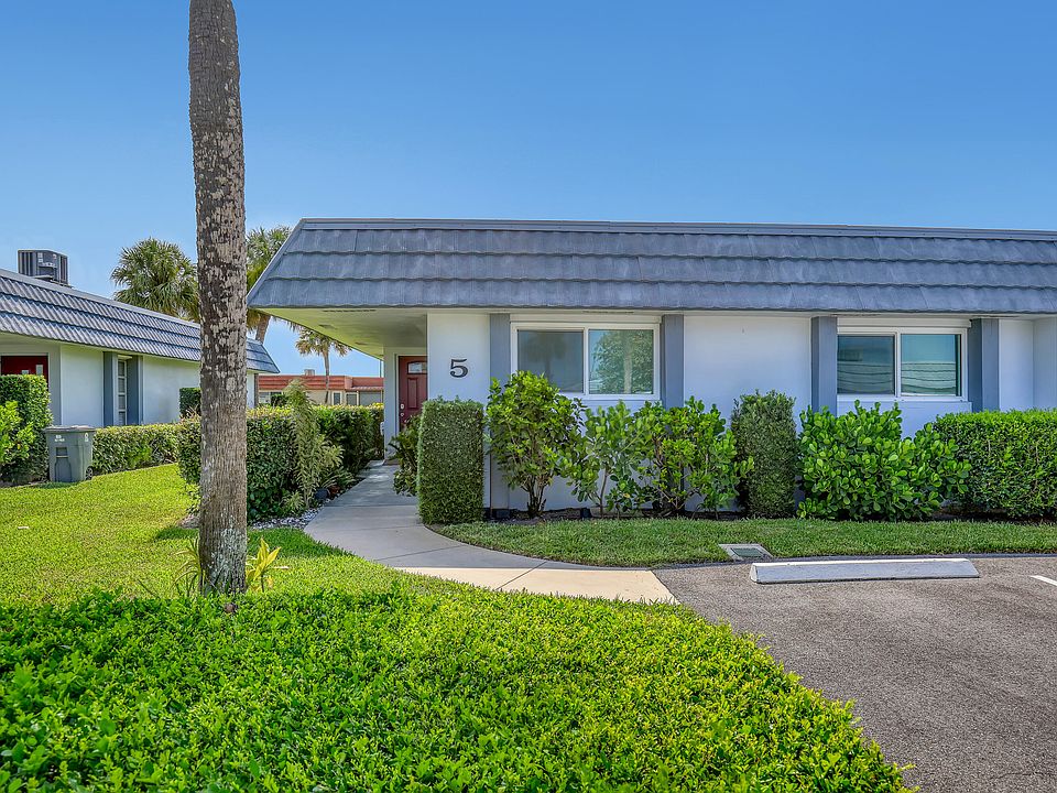 1st image of 2886 Fernley Drive E #5