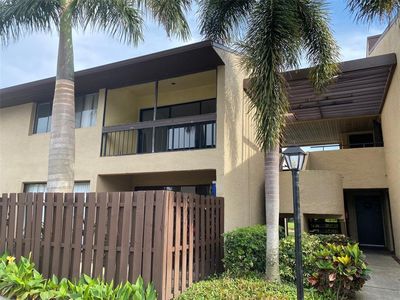 850 Village Lake Ter N APT 201, Saint Petersburg, FL, 33716
