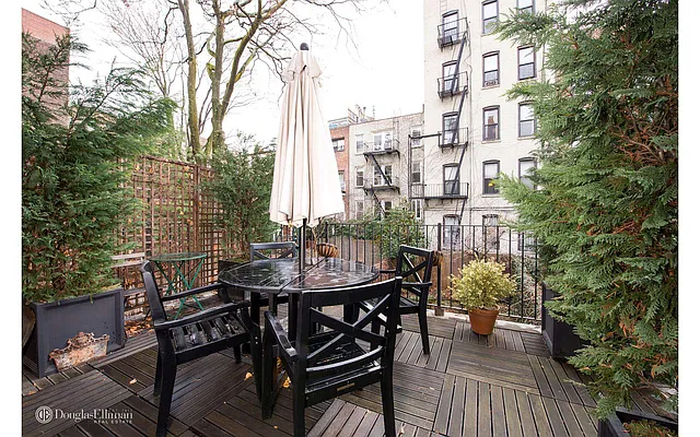 Rented by Douglas Elliman | media 20