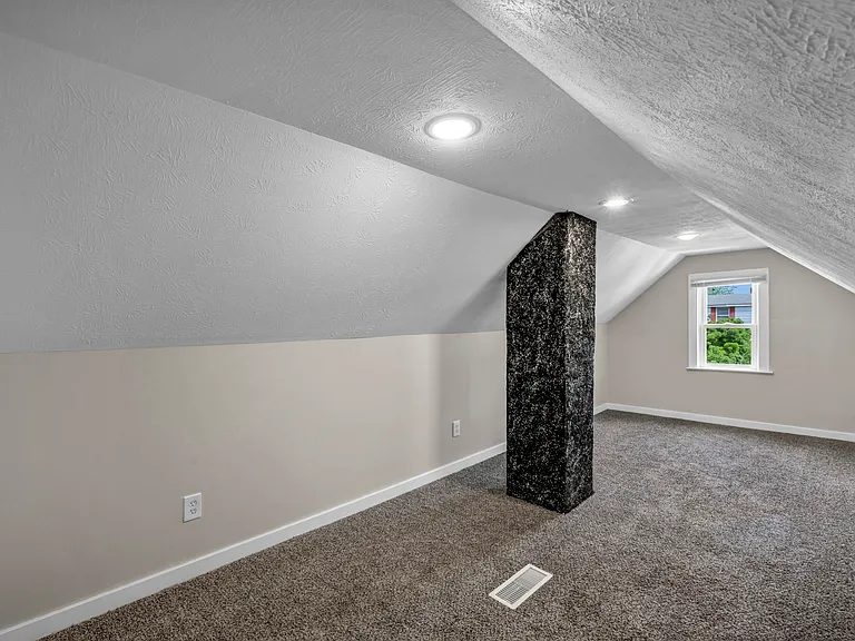 20830 Trebec Ave — Photo 16